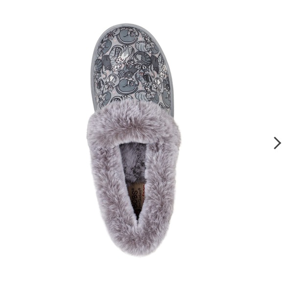BOB from Skechers memory foam CAT slippers, size 7. - Picture 3 of 6